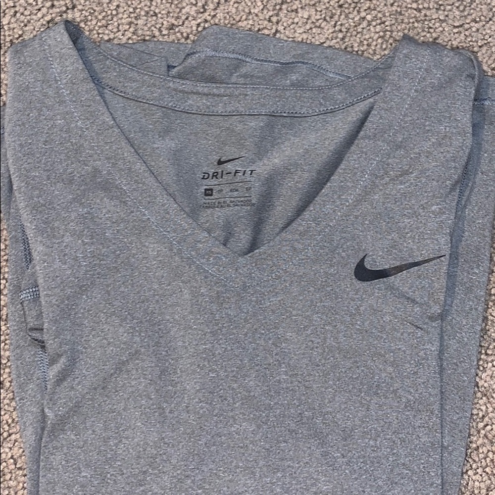 Nike dri-fit tee